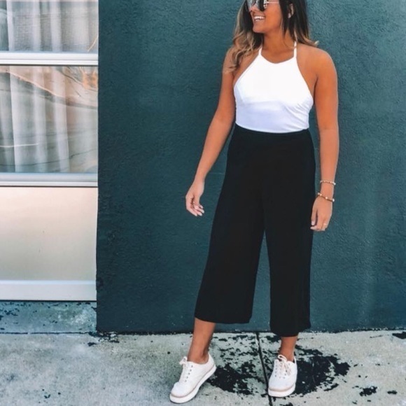 Lululemon Wide Leg Pant - Picture 5 of 5